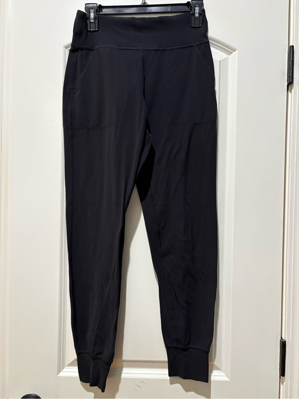 Lululemon Black High Rise Joggers Size 6 Pockets Athletic Athleisure - Picture 2 of 7